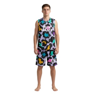 Uniformes de baloncesto personalizados OEM, conjunto de ropa deportiva de baloncesto con sublimación impresa para hombre, camiseta de equipo en blanco. - Product Image 1