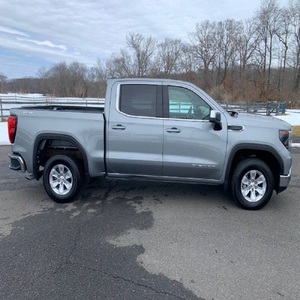 EXCELENTE ESTADO, GM-C Sierra 1500 SLE 2023 - Product Image 2