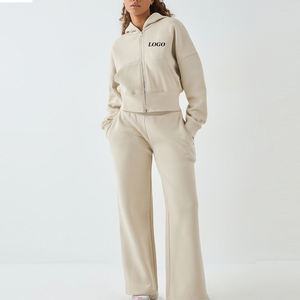 Prix avantageux pour les acheteurs en gros : Haut à capuche court pour femme, design élégant de haute qualité, survêtement avec fermeture éclair et tissu doux - Product Image 1