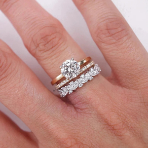 แหวนแต่งงานเพชรทรงกลม 0.45 กะรัต รับรองโดย GRA แบบครึ่งวง ฝังเพชรแบบไมโครเฟรนช์เพฟ ดีไซน์หรูหรา เหมาะสำหรับสวมซ้อนกับแหวนอื่นๆ - Product Image 5