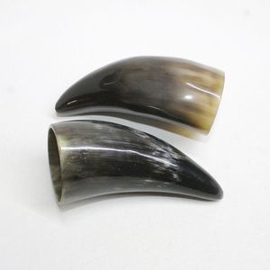 Authentique artisanat nordique rustique Viking corne à boire tasses en céramique pour célébrer les vacances - Product Image 3