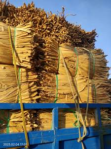 Sun dried Vietnam water hyacinth durable strands perfect for manufacturing <b>woven</b> products for home and commercial projects - Product Image 4