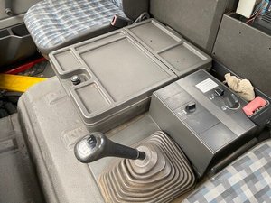 Mercedes-Benz 1722 4x2 de 1991, dispensador Atlas ARK 122 con gancho de hebilla, ex-escuadrón de bomberos - Product Image 6