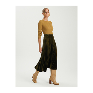 Falda de Terciopelo para Mujer BGN con Detalle de Costura Modelo W24S451 - Product Image 3