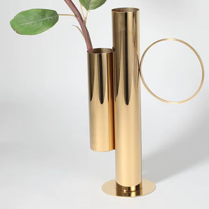 Vase à fleurs artisanal en acier inoxydable écologique au design Art Déco pour présentation sur table lors de mariages, Diwali, fiançailles et anniversaires - Product Image 1