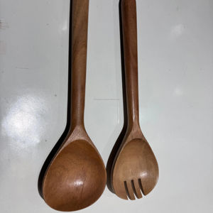 Ensemble de cuillères en bois faites à la main Eco Feast, manche ergonomique, couverts biodégradables, style rustique, essentiels de cuisine durables, modernes - Product Image 1