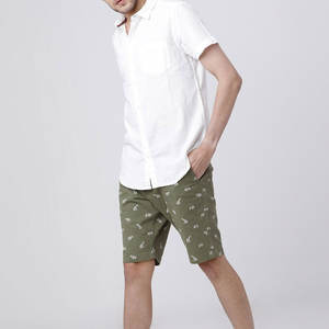 Shorts légers et respirants de haute qualité pour hommes Shorts pour hommes imprimés en soie avec logo personnalisé - Product Image 5