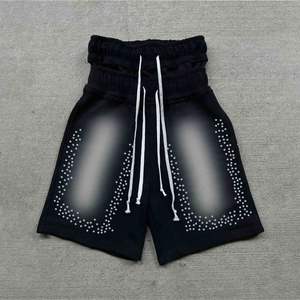 Pantalones de chándal personalizados de talle doble para hombre, pantalones cortos de punto de algodón lavado ácido con diamantes de imitación - Product Image 1