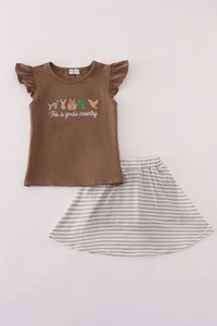 ชุดกระโปรงปักลายเทพเจ้าสีน้ำตาลน่ารักของประเทศชุดสองชิ้นที่ได้แรงบันดาลใจจากตะวันตกของเด็กผู้หญิงชุดมีระบายเสื้อจับคู่ฤดูร้อน - Product Image 5