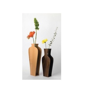 Vase à fleurs en bois fait main au design moderne, logo personnalisé, tailles sur mesure pour hôtels, bureaux, jardins, pour cadeaux et utilisation au sol - Product Image 5