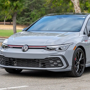 Auto Usado Confiable, Volkswagen GTI 380 SE 2024, Transmisión Manual de 6 Velocidades, Motor Turbo de 4 Cilindros - Product Image 1