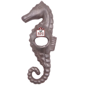 Ouvre-bouteille en fonte "SEAHORSE" Accessoires de bar uniques Ouvre-bouteille en fonte Fixation murale (140x65mm) - Product Image 4