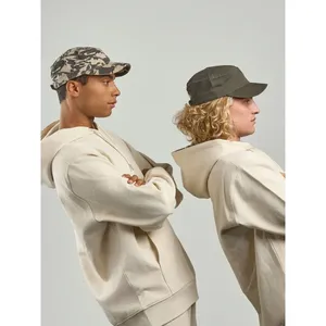 Cappellino uniforme personalizzato per merchandising - Product Image 2