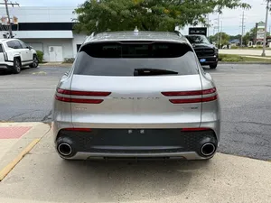 Precio bajo 2022 G e n e s i s   G V 7 0   3 Auto Usado Deportivo 5 T A W D en Venta - Product Image 6