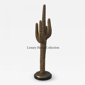 Sculpture et objet décoratifs pour la maison en forme de cactus pour le bureau, la maison et l'hôtel. Accent décoratif bon marché à bas prix - Product Image 1
