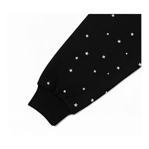 Sweat-shirt à capuche unisexe noir personnalisé imprimé et brodé, anti-boulochage, streetwear, coupe décontractée - Product Image 5