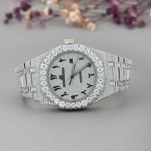 Montre Hip Hop en Moissanite et Diamant, Boîtier Plaqué Argent Massif 925 avec Pierres Rondes Taille Brillant, Entièrement Serties VVS Cla - Product Image 1