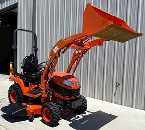 2015 Kubota BX2370 4x4 Tractor para caminar 23HP Motor diésel 540 PTO Enganche de 3 puntos 60 "Cargador de fijación Pin Bomba de cubo Engranaje de caja de cambios - Product Image 2