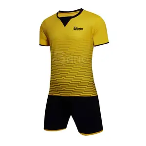 Nieuwe Design Groothandel Hoge Kwaliteit Mannen Voetbal Uniform Best Verkopende Hot Sale Voetbal Jersey Set