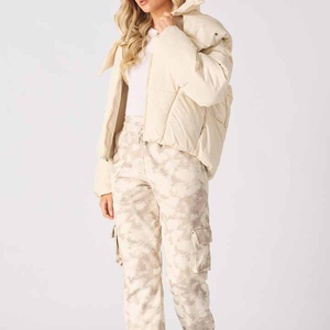 Chaqueta acolchada de alta calidad al por mayor 2025, chaqueta acolchada de invierno con capucha y logotipo personalizado con estampado transpirable, precio barato - Product Image 6