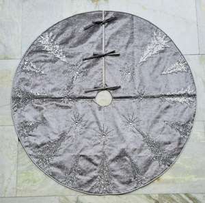 Holiday Tree <b>Skirt</b> with Sophisticated Design Bringing Luxury Warmth & Elegance to Your Christmas Decor and Seasonal Tree Display - Product Image 1