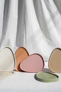 Bandeja Organizadora de Almacenamiento para Cocina y Baño de Hormigón Hecha a Mano de Lujo TCE, Multifuncional, Sostenible, Tamaño, Forma y Acabado Personalizables - Product Image 1