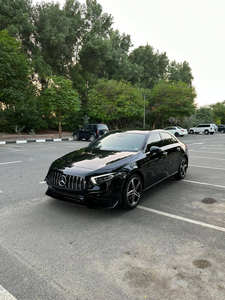 รถยนต์มือสอง เบนซิน ซีดาน ขับเคลื่อนสี่ล้อ เบาะหนัง ภายในสีเข้ม พวงมาลัยซ้าย หลังคาซันรูฟแบบพาโนรามา เกียร์อัตโนมัติ รุ่นปี 2024 วิ่ง 1-25000 ไมล์ กล้อง 360 องศา ด้านหลัง - Product Image 2