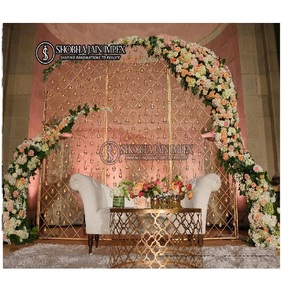 Mur de bougies de réception de style moderne pour décorations de mariage, grands murs de bougies design pour mariage - Product Image 1