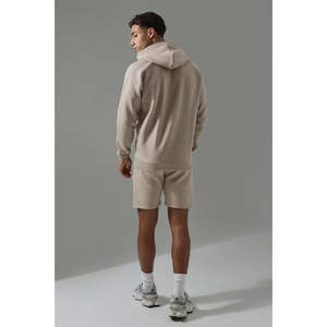 Ensemble T-shirt et short décontracté tendance, style nouveau, manches courtes, design réfléchissant, polyvalent pour hommes et femmes, pour l'été - Product Image 5