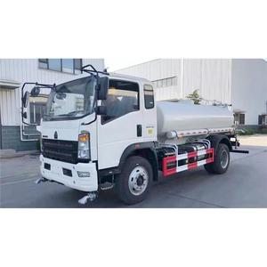 Nuevo Camión Cisterna de Agua Ligero Howo, Tracción 6x4, Motor Diésel, Material de Acero para Almacenamiento de Combustible y Aceite - Product Image 2