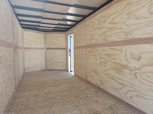 Remorque utilitaire fermée 2026 Cross 7x16 à double essieu, hauteur intérieure 84 pouces, porte rampe en V, pour le transport de marchandises, à vendre - Product Image 6