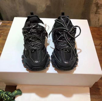 Sneakers de créateur de qualité supérieure, chaussures de sport pour hommes, chaussures à plateforme LED pour l'extérieur, marques célèbres, sneakers de luxe pour femmes