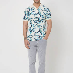 Polos personnalisables confortables pour hommes, sublimation, manches courtes, coupe ajustée, séchage rapide, polos sublimés pour hommes - Product Image 1