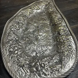 Plateau de service en aluminium de qualité commerciale avec bords renforcés pour restaurant et restauration événementielle disponible au prix de gros - Product Image 2