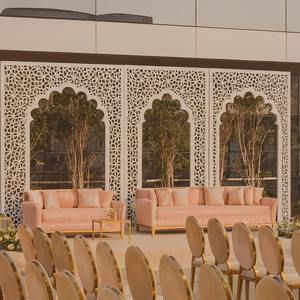 Panel de Escenario Moderno para Eventos Nocturnos, Panel de Escenario para Recepción de Bodas Americanas con Corte Láser, Telones de Fondo Dorados con Corte Láser, Tendencia en EE. UU. - Product Image 5