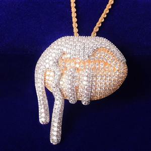 Pendentif lèvres en argent 925 plaqué or style moderne avec moissanite VVS certifiée GRA, bijoux de mode étincelants pour rappeurs - Product Image 1