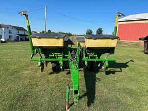 Sembradora de Maíz y Cacahuetes con Fertilizante en Venta - Product Image 5
