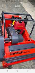 เครื่องตัดหญ้าไร้สายแบบใช้น้ำมันเบนซิน พร้อมถุงเก็บหญ้า เครื่องยนต์ 5.5 แรงม้า ปรับความกว้างการตัดได้ 550 มม.-1000 มม. - Product Image 3