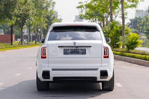 SUV Ultra-Lujo Usado Edición Cullinan 2025 - Product Image 2