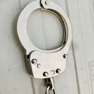 กุญแจมือเหล็กคาร์บอนสำหรับงานหนักปรับได้พร้อมกุญแจ2ปุ่มผลิตภัณฑ์งานฝีมือโลหะ - Product Image 1