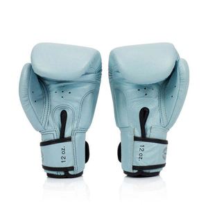 Nouveaux gants de boxe professionnels bleus Fairtex, à la vente, imperméables, respirants, avec fermeture personnalisable, unisexe, authentiques - Product Image 4