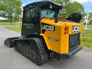 2018 JCB 300 T Cargadora de cadenas compacta - Product Image 6