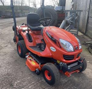 Tondeuse à gazon Kubota GR2120-2 avec accessoires souffleuse à neige, moteur et composants essentiels du roulement à vendre - Product Image 3