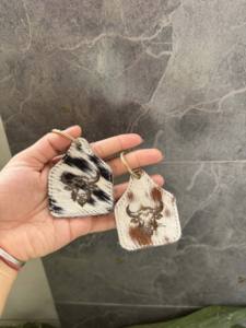 Llaveros de cuero Recién llegado Llavero de cuero de vaca Estampado de vaca de leopardo Llaveros de cuero Llaveros elegantes - Product Image 5