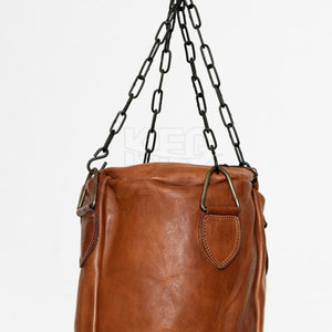 Sac de frappe robuste en cuir de qualité supérieure avec remplissage de sable pour l'entraînement de boxe, le fitness, l'endurance et la technique - Product Image 3