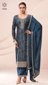 Chinon imprimé numérique de qualité supérieure à la demande avec fabricant de costume Salwar brodé d'Inde - Product Image 2