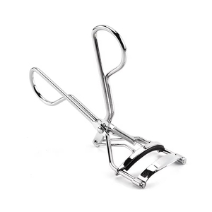 High Quality Gold U-Shape Eyelash Curler Stainless Steel Beauty Tool for Smooth Natural <b>Curling</b> and Daily Makeup Use - Product Image 2