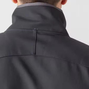 2025 Veste de sport coupe-vent de haute qualité Veste de pluie légère - Product Image 5