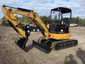 รถขุดขนาดเล็ก CAT 301.5 มือสองคุณภาพดี 10 ตัน ระบบไฮดรอลิก ผ่านการทดสอบแล้ว - Product Image 2