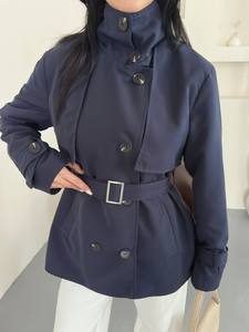 Gabardina Azul Marino para Mujer, Cuello Alto, Doble Botonadura, Cinturón, Largo Medio, Manga Larga, Elegante para Otoño - Product Image 1